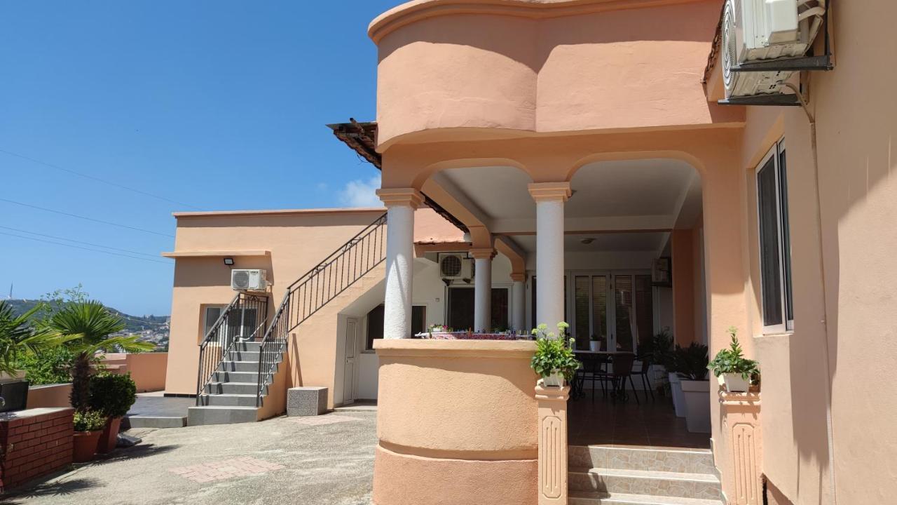 Guest'S House "Lindi&Roni" Apartment Ulcinj Exterior photo